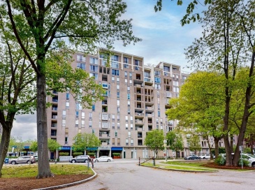 33 Pond Ave, Brookline, Massachusetts, 2 Bedrooms Bedrooms, 4 Rooms Rooms,2.5 BathroomsBathrooms,Residential,For Sale,Pond Ave,73376247 33 Pond Ave, Brookline, Massachusetts, 2 Bedrooms Bedrooms, 4 Rooms Rooms,2.5 BathroomsBathrooms,Residential,For Sale,Pond Ave,73376247