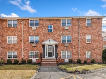 6 Colonial Village Dr, Arlington, Massachusetts, 1 Bedroom Bedrooms, 2 Rooms Rooms,1 BathroomBathrooms,Residential Lease,For Rent,Colonial Village Dr,73427121 6 Colonial Village Dr, Arlington, Massachusetts, 1 Bedroom Bedrooms, 2 Rooms Rooms,1 BathroomBathrooms,Residential Lease,For Rent,Colonial Village Dr,73427121