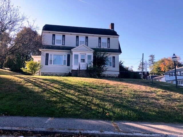 165 Eleventh Street, Lowell, Massachusetts, 4 Bedrooms Bedrooms, 7 Rooms Rooms,2 BathroomsBathrooms,Residential,For Sale,Eleventh Street,73441352