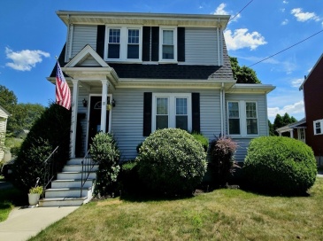 10 Hughes St, Quincy, Massachusetts, 3 Bedrooms Bedrooms, 7 Rooms Rooms,1.5 BathroomsBathrooms,Residential,For Sale,Hughes St,73410614