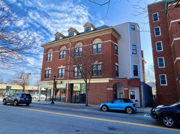 6 S Washington Street, North Attleboro, Massachusetts, 1 Bedroom Bedrooms, 3 Rooms Rooms,1 BathroomBathrooms,Residential Lease,For Rent,S Washington Street,73439395