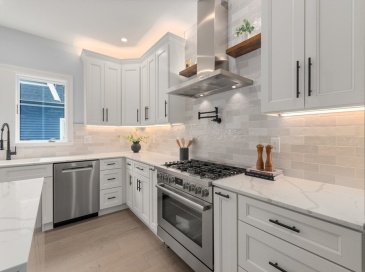 67 Pine St., Dedham, Massachusetts, 5 Bedrooms Bedrooms, 9 Rooms Rooms,3.5 BathroomsBathrooms,Residential,For Sale,Pine St.,73372740