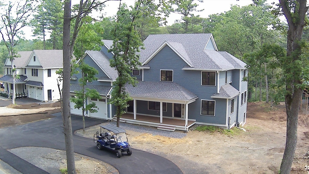 7 Betsy Lane, Rowley, Massachusetts, 5 Bedrooms Bedrooms, 9 Rooms Rooms,4.5 BathroomsBathrooms,Residential,For Sale,Betsy Lane,73355227