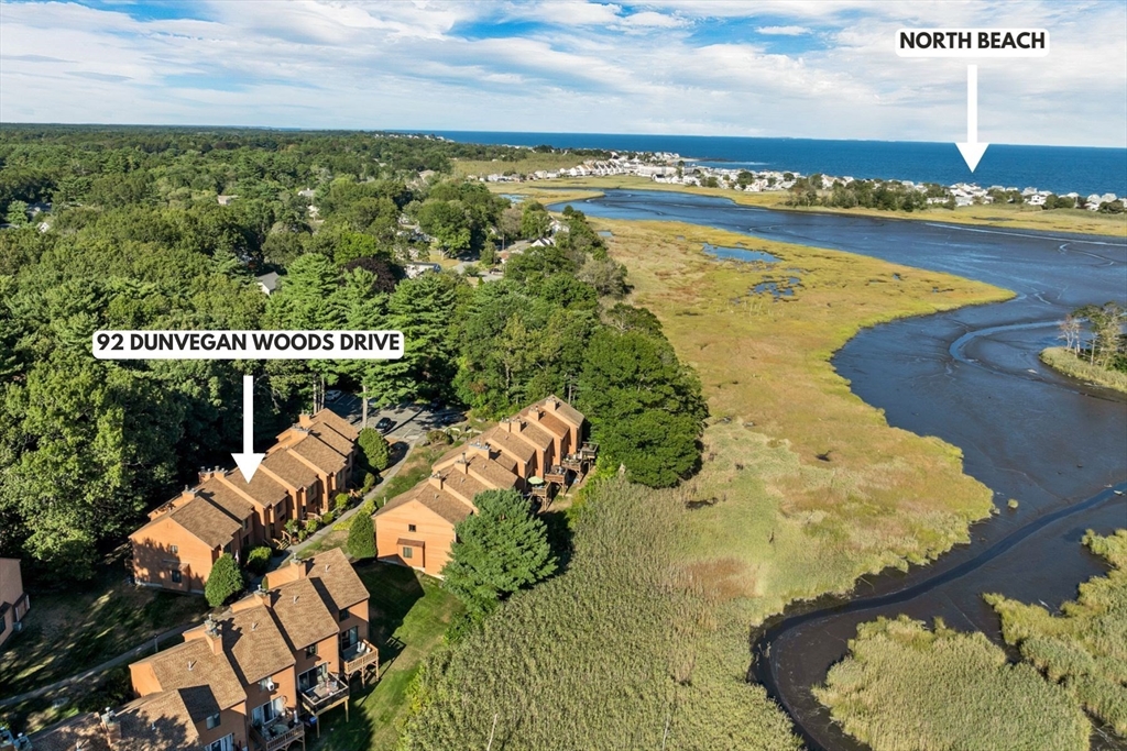 92 Dunvegan Woods Drive, Hampton, New Hampshire, 2 Bedrooms Bedrooms, 5 Rooms Rooms,1.5 BathroomsBathrooms,Residential,For Sale,Dunvegan Woods Drive,73425814