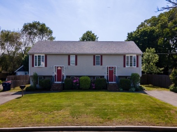 1249-1251 Rockdale Ave, New Bedford, Massachusetts, 4 Bedrooms Bedrooms, 8 Rooms Rooms,2 BathroomsBathrooms,Residential Income,For Sale,Rockdale Ave,73382641