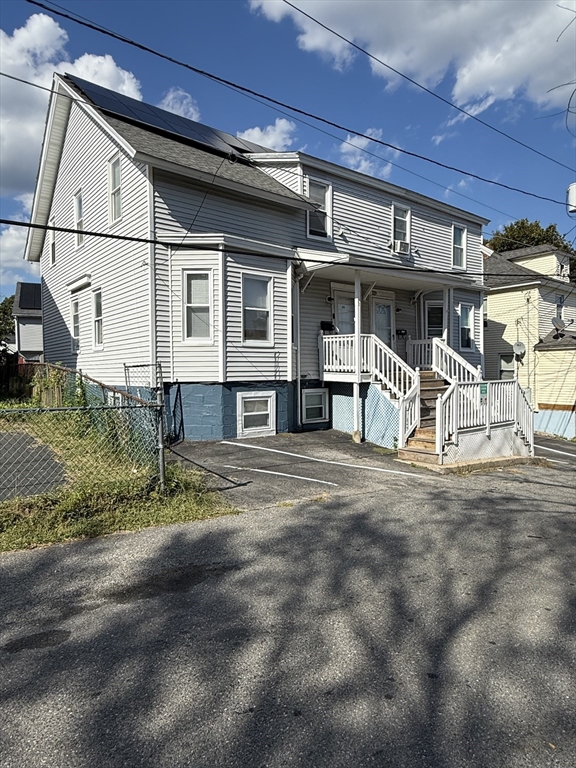 22 Corson St, Lowell, Massachusetts, 3 Bedrooms Bedrooms, 8 Rooms Rooms,1.5 BathroomsBathrooms,Residential Lease,For Rent,Corson St,73433724