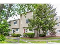 26 Harvard, Ayer, Massachusetts, 2 Bedrooms Bedrooms, 4 Rooms Rooms,1.5 BathroomsBathrooms,Residential,For Sale,Harvard,73346034