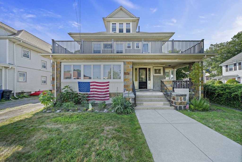 22-24 Beach St, Quincy, Massachusetts, 7 Bedrooms Bedrooms, 19 Rooms Rooms,6 BathroomsBathrooms,Residential Income,For Sale,Beach St,73405850