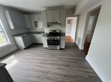 72 Forest, Attleboro, Massachusetts, 2 Bedrooms Bedrooms, 5 Rooms Rooms,1 BathroomBathrooms,Residential Lease,For Rent,Forest,73430663 72 Forest, Attleboro, Massachusetts, 2 Bedrooms Bedrooms, 5 Rooms Rooms,1 BathroomBathrooms,Residential Lease,For Rent,Forest,73430663