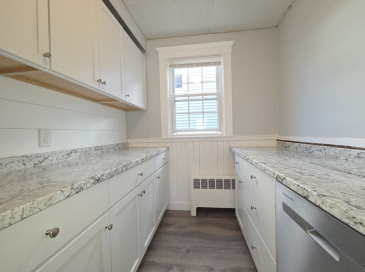 48 Prince Street, Salem, Massachusetts, 3 Bedrooms Bedrooms, 5 Rooms Rooms,1 BathroomBathrooms,Residential Lease,For Rent,Prince Street,73421475 48 Prince Street, Salem, Massachusetts, 3 Bedrooms Bedrooms, 5 Rooms Rooms,1 BathroomBathrooms,Residential Lease,For Rent,Prince Street,73421475