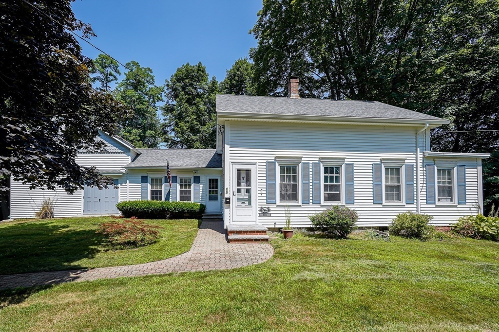 10 Highland St, Spencer, Massachusetts, 3 Bedrooms Bedrooms, 5 Rooms Rooms,2 BathroomsBathrooms,Residential,For Sale,Highland St,73412691