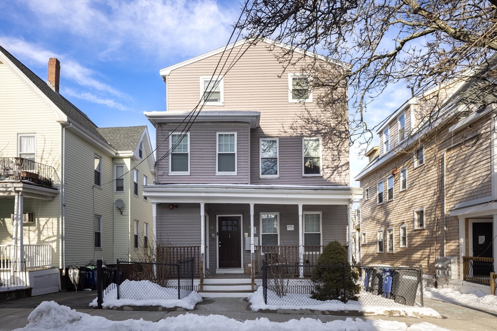 43-45 Derby Street, Somerville, Massachusetts, 10 Bedrooms Bedrooms, 22 Rooms Rooms,4 BathroomsBathrooms,Residential Income,For Sale,Derby Street,73389913
