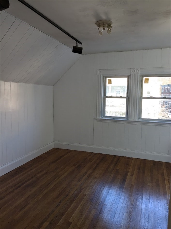 28 Cunningham Street, Boston, Massachusetts, 2 Bedrooms Bedrooms, 4 Rooms Rooms,1 BathroomBathrooms,Residential Lease,For Rent,Cunningham Street,73320337