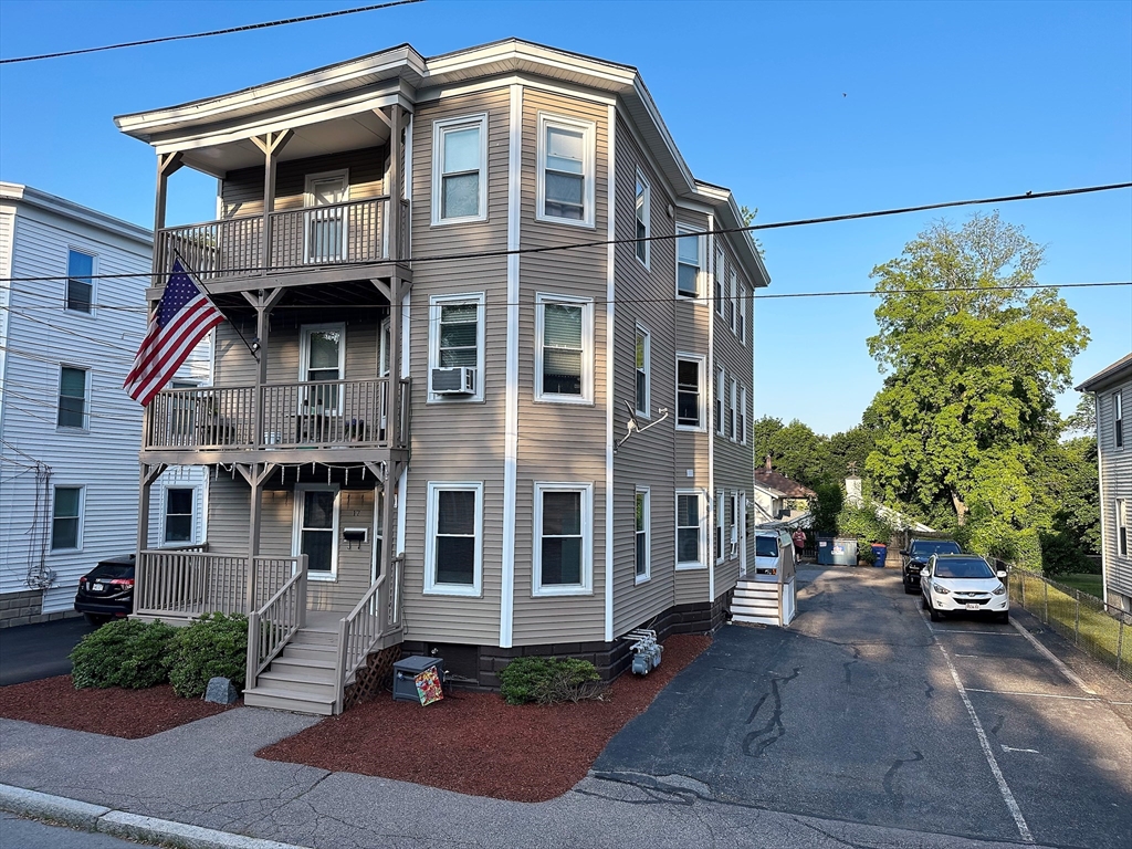 17 Avery St, North Attleboro, Massachusetts, 1 Bedroom Bedrooms, 3 Rooms Rooms,1 BathroomBathrooms,Residential Lease,For Rent,Avery St,73441491