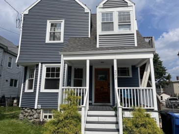 202 Robbins Street, Waltham, Massachusetts, 1 Bedroom Bedrooms, 4 Rooms Rooms,1 BathroomBathrooms,Residential Lease,For Rent,Robbins Street,73436553
