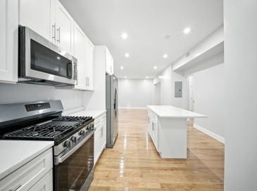 155 Welington Hill St., Boston, Massachusetts, 4 Bedrooms Bedrooms, 6 Rooms Rooms,1 BathroomBathrooms,Residential Lease,For Rent,Welington Hill St.,73427621