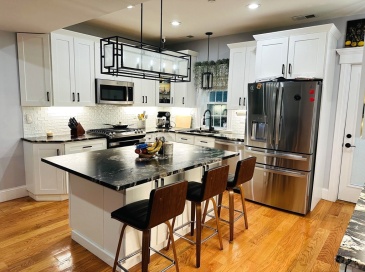 12 S Mason St, Salem, Massachusetts, 3 Bedrooms Bedrooms, 5 Rooms Rooms,2.5 BathroomsBathrooms,Residential Lease,For Rent,S Mason St,73420263