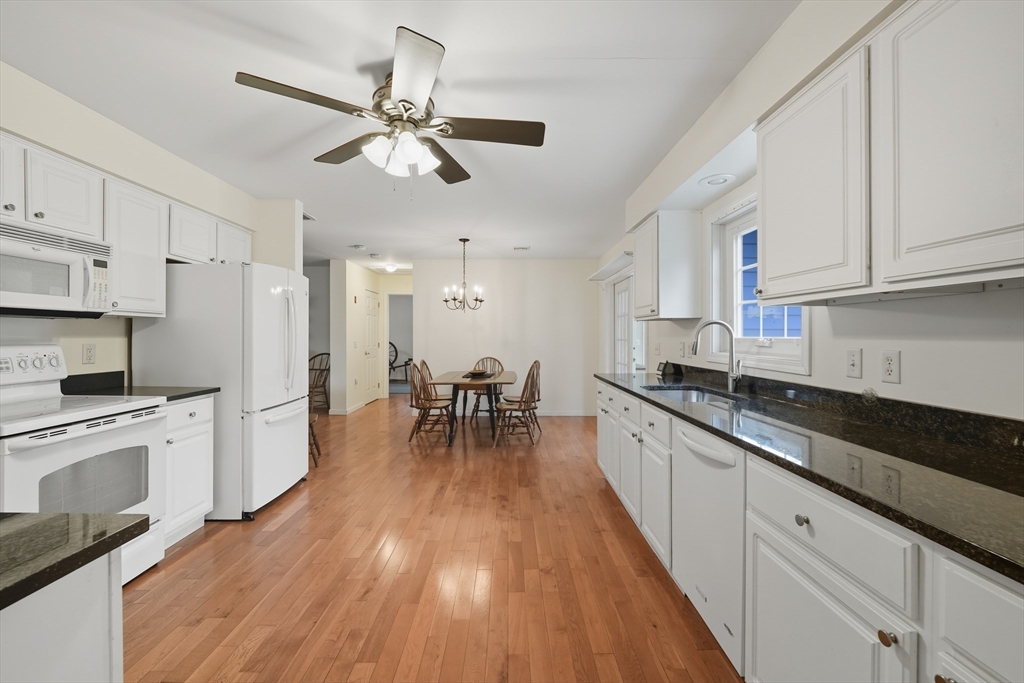 5 Boyle Rd, Gill, Massachusetts, 2 Bedrooms Bedrooms, 5 Rooms Rooms,2 BathroomsBathrooms,Residential Lease,For Rent,Boyle Rd,73430826