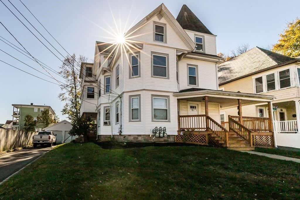 32 Park Rd, Brockton, Massachusetts, 2 Bedrooms Bedrooms, 5 Rooms Rooms,1 BathroomBathrooms,Residential Lease,For Rent,Park Rd,73441799