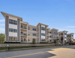 55 Pointe Place, Dover, New Hampshire, 2 Bedrooms Bedrooms, 4 Rooms Rooms,2 BathroomsBathrooms,Residential,For Sale,Pointe Place,73391056