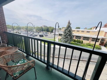 50 S Common Street, Lynn, Massachusetts, 2 Bedrooms Bedrooms, 3 Rooms Rooms,2 BathroomsBathrooms,Residential Lease,For Rent,S Common Street,73429058 50 S Common Street, Lynn, Massachusetts, 2 Bedrooms Bedrooms, 3 Rooms Rooms,2 BathroomsBathrooms,Residential Lease,For Rent,S Common Street,73429058