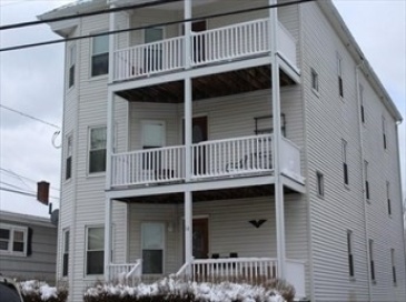 14 Whitcomb St, Webster, Massachusetts, 1 Bedroom Bedrooms, 3 Rooms Rooms,1 BathroomBathrooms,Residential Lease,For Rent,Whitcomb St,73433589