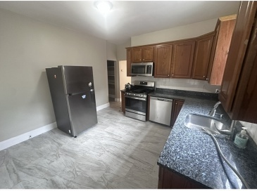 71 West Selden, Boston, Massachusetts, 3 Bedrooms Bedrooms, 5 Rooms Rooms,1 BathroomBathrooms,Residential Lease,For Rent,West Selden,73404843