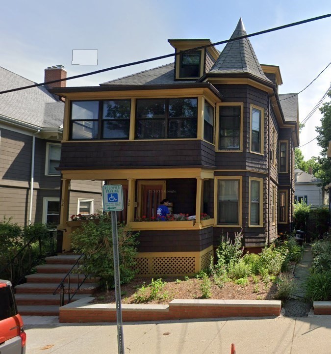 52 Mt Pleasant St, Cambridge, Massachusetts, 2 Bedrooms Bedrooms, 5 Rooms Rooms,1 BathroomBathrooms,Residential Lease,For Rent,Mt Pleasant St,73394802