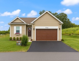 20 Dean Ln, Littleton, Massachusetts, 2 Bedrooms Bedrooms, 4 Rooms Rooms,2 BathroomsBathrooms,Residential,For Sale,Dean Ln,73427447