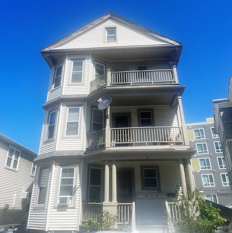 16 Tower St, Boston, Massachusetts, 2 Bedrooms Bedrooms, 6 Rooms Rooms,1 BathroomBathrooms,Residential Lease,For Rent,Tower St,73427117