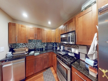 391 Hyde Park Ave, Boston, Massachusetts, 2 Bedrooms Bedrooms, 4 Rooms Rooms,1.5 BathroomsBathrooms,Residential,For Sale,Hyde Park Ave,73377895