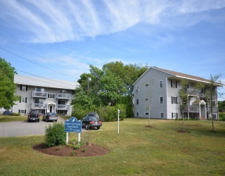 12 Holt Rd., Bourne, Massachusetts, 2 Bedrooms Bedrooms, 4 Rooms Rooms,1 BathroomBathrooms,Residential Lease,For Rent,Holt Rd.,73448616