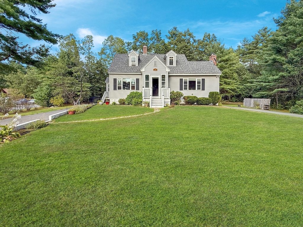 190 Hobbs, Pelham, New Hampshire, 3 Bedrooms Bedrooms, 7 Rooms Rooms,2 BathroomsBathrooms,Residential,For Sale,Hobbs,73424417