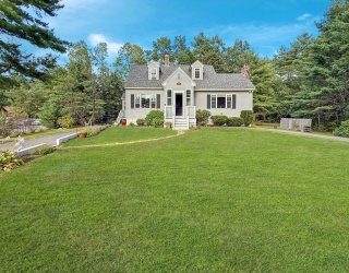 190 Hobbs, Pelham, New Hampshire, 3 Bedrooms Bedrooms, 7 Rooms Rooms,2 BathroomsBathrooms,Residential,For Sale,Hobbs,73424417