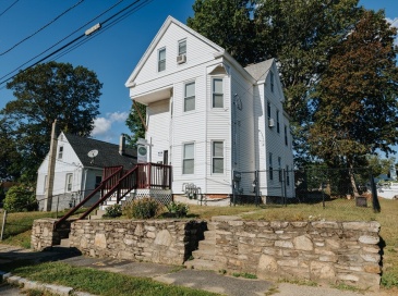 3 Mildred Ave, Worcester, Massachusetts, 5 Bedrooms Bedrooms, 11 Rooms Rooms,2 BathroomsBathrooms,Residential Income,For Sale,Mildred Ave,73424524