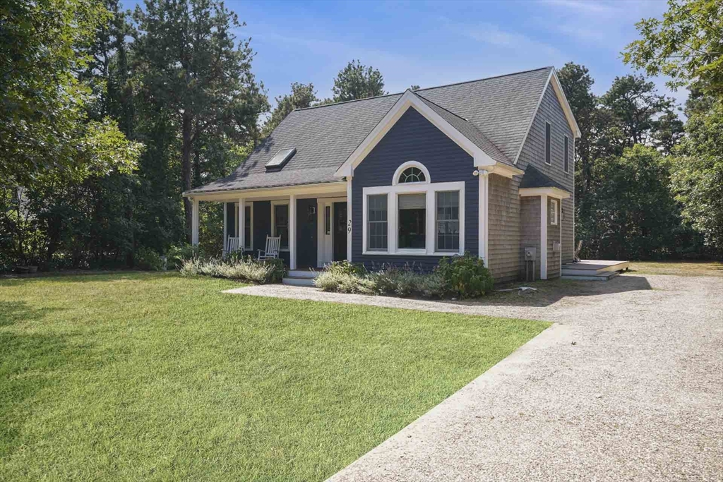 29 Pradas Way, Edgartown, Massachusetts, 3 Bedrooms Bedrooms, 6 Rooms Rooms,2 BathroomsBathrooms,Residential,For Sale,Pradas Way,73414894