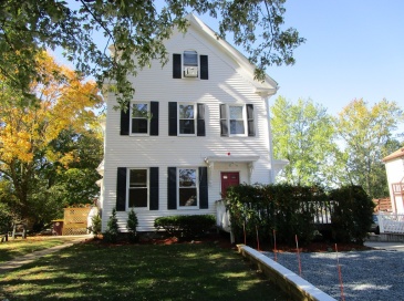 1025 Front St, Weymouth, Massachusetts, 3 Bedrooms Bedrooms, 5 Rooms Rooms,1 BathroomBathrooms,Residential Lease,For Rent,Front St,73429115 1025 Front St, Weymouth, Massachusetts, 3 Bedrooms Bedrooms, 5 Rooms Rooms,1 BathroomBathrooms,Residential Lease,For Rent,Front St,73429115