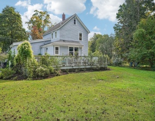 13 High St, Stow, Massachusetts, 3 Bedrooms Bedrooms, 6 Rooms Rooms,2.5 BathroomsBathrooms,Residential,For Sale,High St,73437872