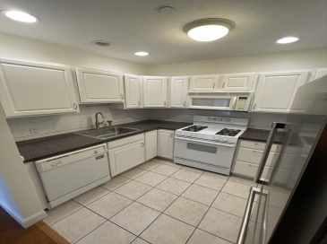 111 West 8th Street, Boston, Massachusetts, 3 Bedrooms Bedrooms, 5 Rooms Rooms,2 BathroomsBathrooms,Residential Lease,For Rent,West 8th Street,73408608 111 West 8th Street, Boston, Massachusetts, 3 Bedrooms Bedrooms, 5 Rooms Rooms,2 BathroomsBathrooms,Residential Lease,For Rent,West 8th Street,73408608