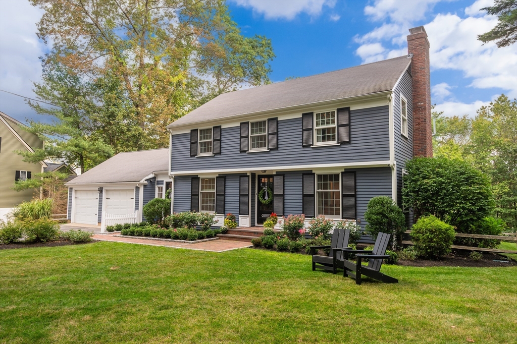 121 Daniels Rd, Rowley, Massachusetts, 3 Bedrooms Bedrooms, 6 Rooms Rooms,1.5 BathroomsBathrooms,Residential,For Sale,Daniels Rd,73435566