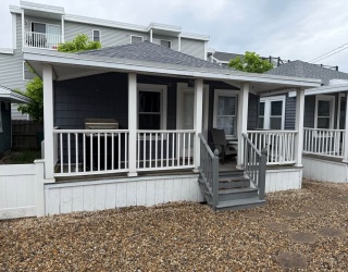 7 Dover Avenue, Hampton, New Hampshire, 2 Bedrooms Bedrooms, 4 Rooms Rooms,1 BathroomBathrooms,Residential Lease,For Rent,Dover Avenue,73433879