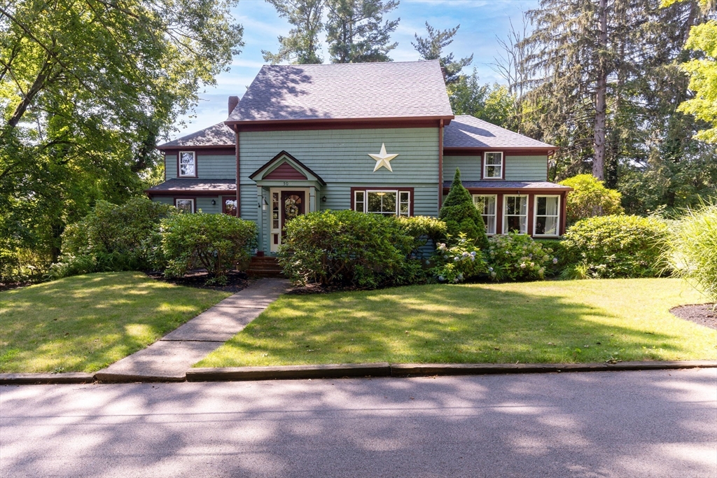 50 Metcalf Road, North Attleboro, Massachusetts, 5 Bedrooms Bedrooms, 11 Rooms Rooms,2 BathroomsBathrooms,Residential Income,For Sale,Metcalf Road,73411683