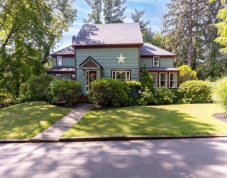 50 Metcalf Road, North Attleboro, Massachusetts, 5 Bedrooms Bedrooms, 11 Rooms Rooms,2 BathroomsBathrooms,Residential Income,For Sale,Metcalf Road,73411683