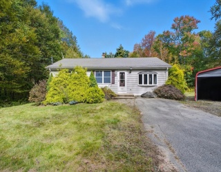 1154 Dunhamtown Brimfield Rd, Brimfield, Massachusetts, 2 Bedrooms Bedrooms, 5 Rooms Rooms,1 BathroomBathrooms,Residential,For Sale,Dunhamtown Brimfield Rd,73437216