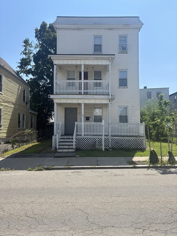 161 Westville St, Boston, Massachusetts, 7 Bedrooms Bedrooms, 14 Rooms Rooms,3 BathroomsBathrooms,Residential Income,For Sale,Westville St,73420514