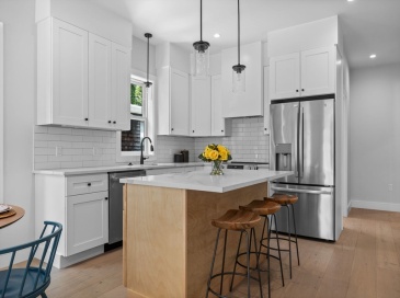 3 Franklin St, Somerville, Massachusetts, 2 Bedrooms Bedrooms, 5 Rooms Rooms,2 BathroomsBathrooms,Residential,For Sale,Franklin St,73411130