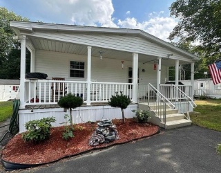 67 Pinyon Place, Londonderry, New Hampshire, 2 Bedrooms Bedrooms, 4 Rooms Rooms,2 BathroomsBathrooms,Residential,For Sale,Pinyon Place,73443058