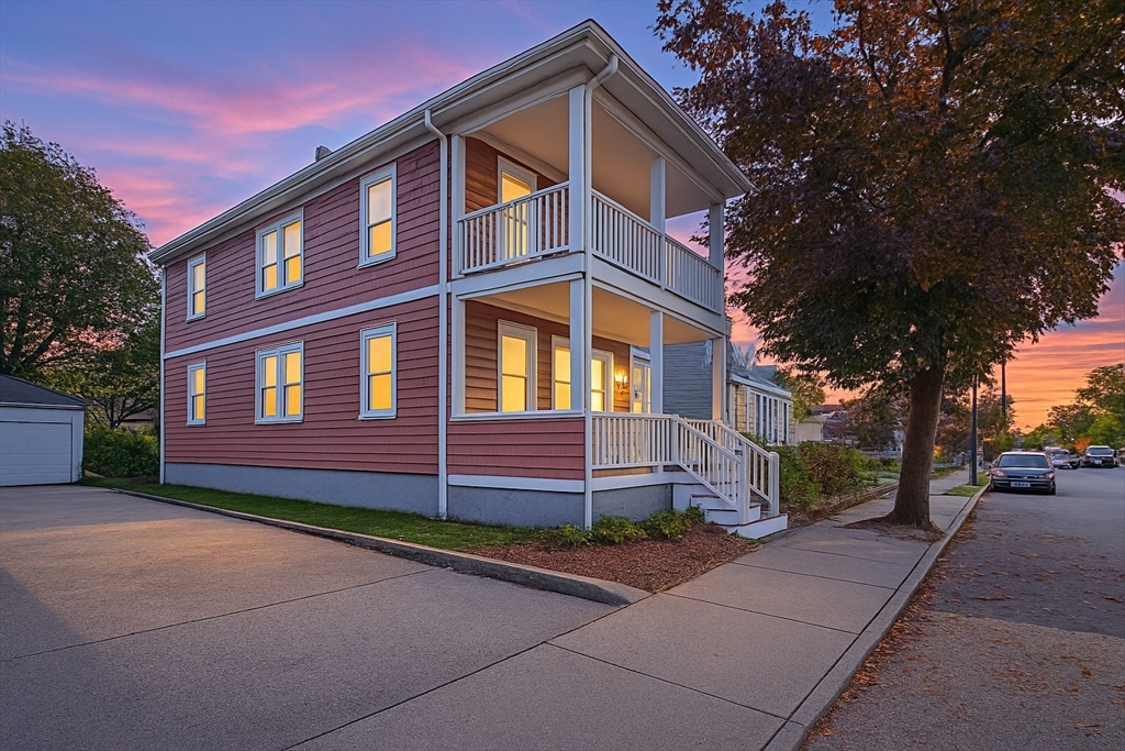 38-40 Governor Winthrop Rd, Somerville, Massachusetts, 5 Bedrooms Bedrooms, 16 Rooms Rooms,4 BathroomsBathrooms,Residential Income,For Sale,Governor Winthrop Rd,73437919