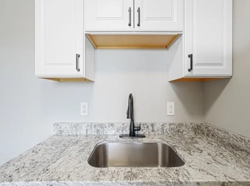 50.5 Common St, Lawrence, Massachusetts, 3 Bedrooms Bedrooms, 5 Rooms Rooms,1 BathroomBathrooms,Residential Lease,For Rent,Common St,73441767 50.5 Common St, Lawrence, Massachusetts, 3 Bedrooms Bedrooms, 5 Rooms Rooms,1 BathroomBathrooms,Residential Lease,For Rent,Common St,73441767