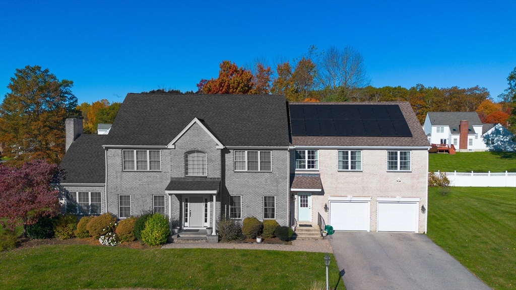 31 Blackthorn Drive, Worcester, Massachusetts, 1 Bedroom Bedrooms, 3 Rooms Rooms,1 BathroomBathrooms,Residential Lease,For Rent,Blackthorn Drive,73447617